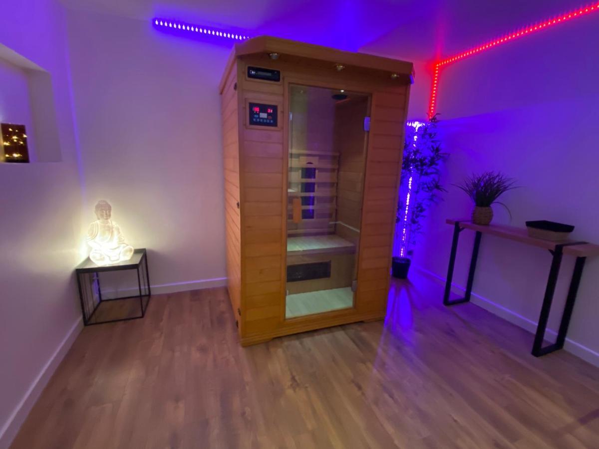 אביניון Cosy & Spa Appartement Luxe Jacuzzi Sauna Suite Cristal מראה חיצוני תמונה